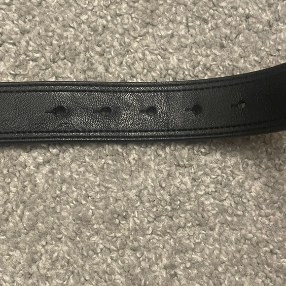 Calvin Klein Men’s Dress Belt. Reversible Black & Brown. Size 34. - Picture 2 of 9